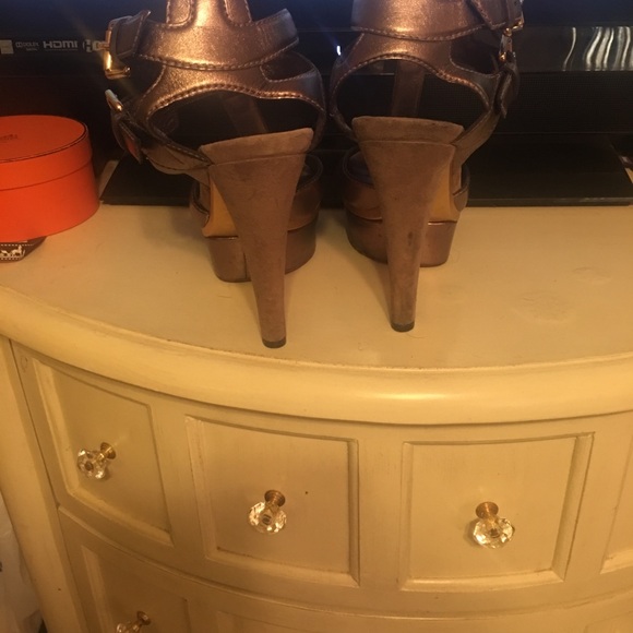 Gucci heels 38/sz8 - Picture 3 of 8